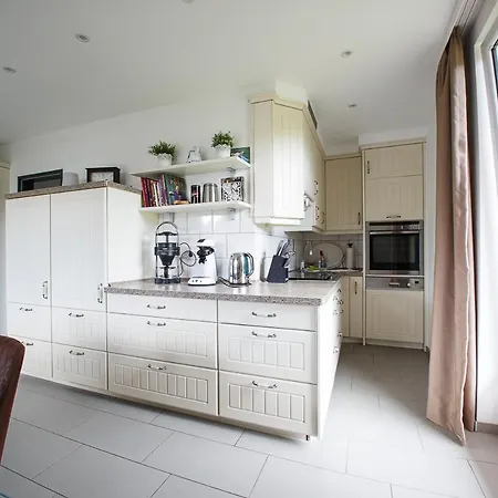 Captain Baack Nieblum